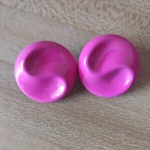 Vintage 1980 earrings in hot pink